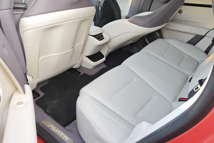 Used Avatr 06 2025 Pro Range-Extended Edition Left Rear Seat