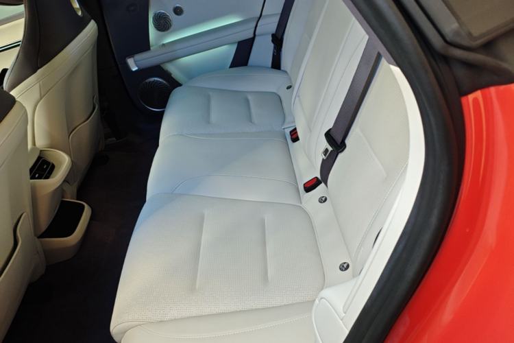 Used Avatr 06 2025 Pro Range-Extended Edition Left Rear Seat