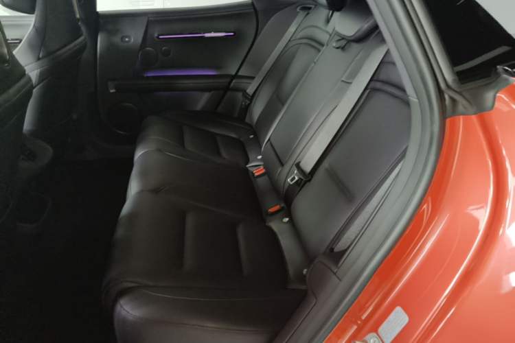Used Avatr 06 2025 Max Extended-Range Edition Left Rear Seat