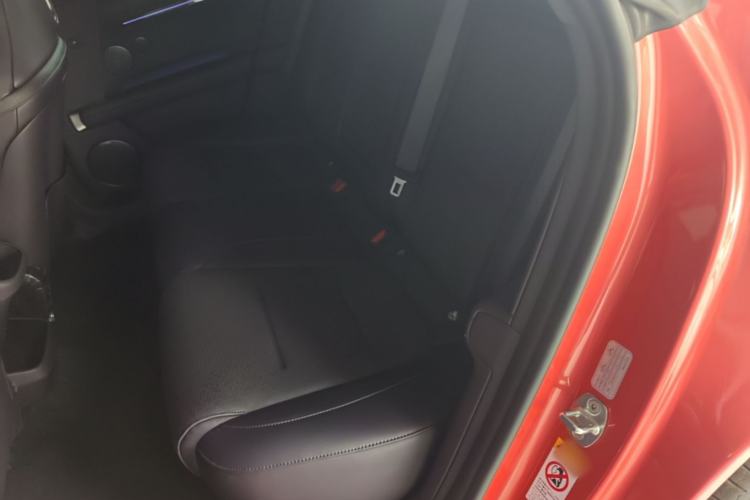 Used Avatr 06  Left Rear Seat
