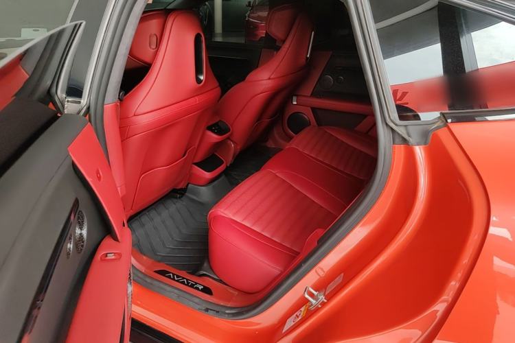 Used Avatr 06 2025 Ultra Pure Electric Edition Left Rear Seat