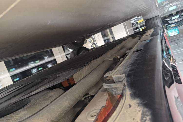 Used Avatr 06 2025 Pro Range-Extended Edition Left Side Sill