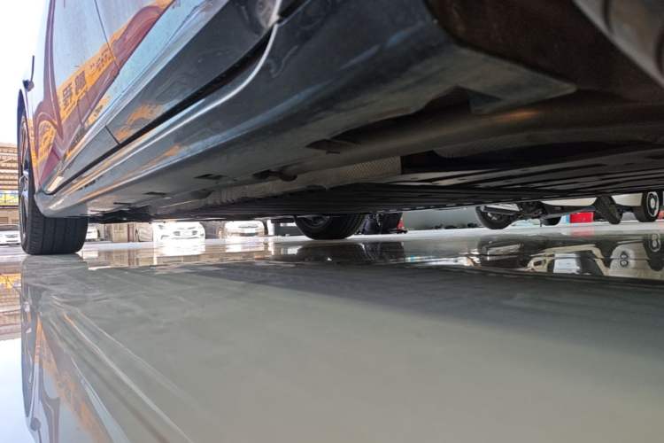 Used Avatr 06 2025 Pro Range-Extended Edition Left Side Sill