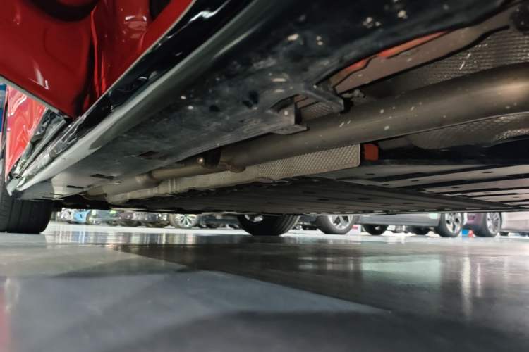 Used Avatr 06 2025 Pro Range-Extended Edition Left Side Sill