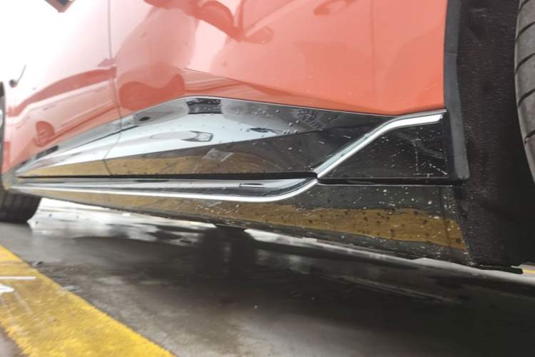 Used Avatr 06 2025 Pro Range-Extended Edition Left Side Sill