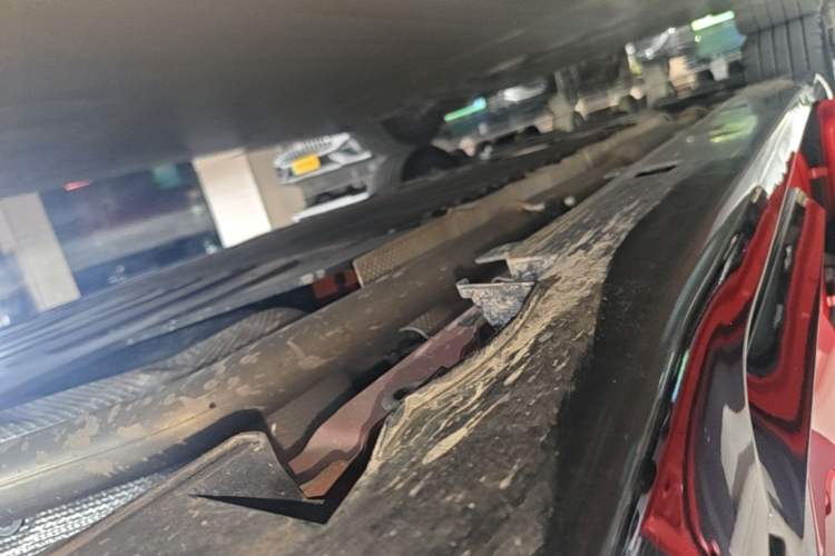 Used Avatr 06 2025 Pro Range-Extended Edition Left Side Sill
