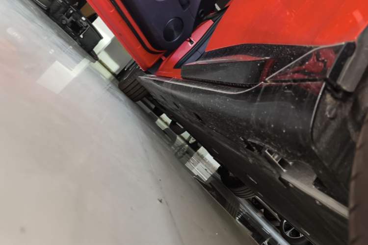 Used Avatr 06 2025 Ultra Pure Electric Edition Left Side Sill
