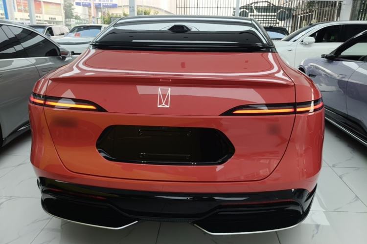 Used Avatr 06  Rear