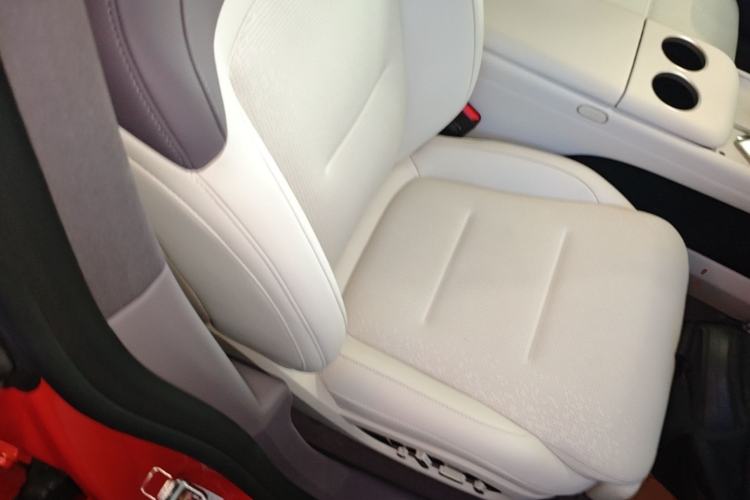 Used Avatr 06 2025 Pro Range-Extended Edition Right Front Seat