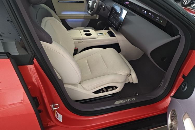 Used Avatr 06 2025 Pro Range-Extended Edition Right Front Seat