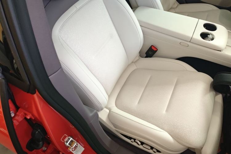 Used Avatr 06 2025 Pro Range-Extended Edition Right Front Seat