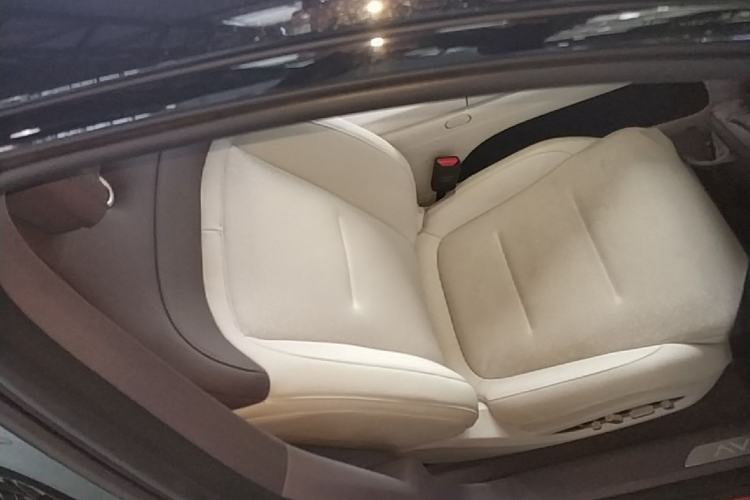 Used Avatr 06 2025 Pro Range-Extended Edition Right Front Seat