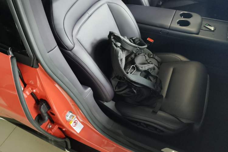 Used Avatr 06 2025 Max Extended-Range Edition Right Front Seat