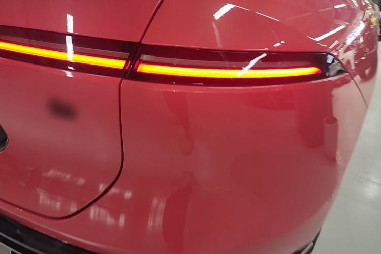 Used Avatr 06 2025 Pro Range-Extended Edition Right Rear Taillight