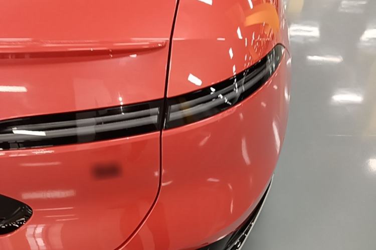 Used Avatr 06 2025 Pro Range-Extended Edition Right Rear Taillight