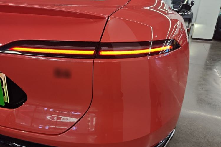 Used Avatr 06 2025 Pro Range-Extended Edition Right Rear Taillight