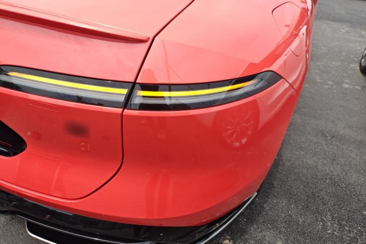 Used Avatr 06 2025 Pro Range-Extended Edition Right Rear Taillight