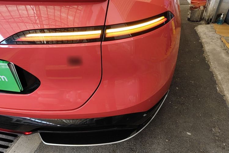 Used Avatr 06 2025 Pro Range-Extended Edition Right Rear Taillight