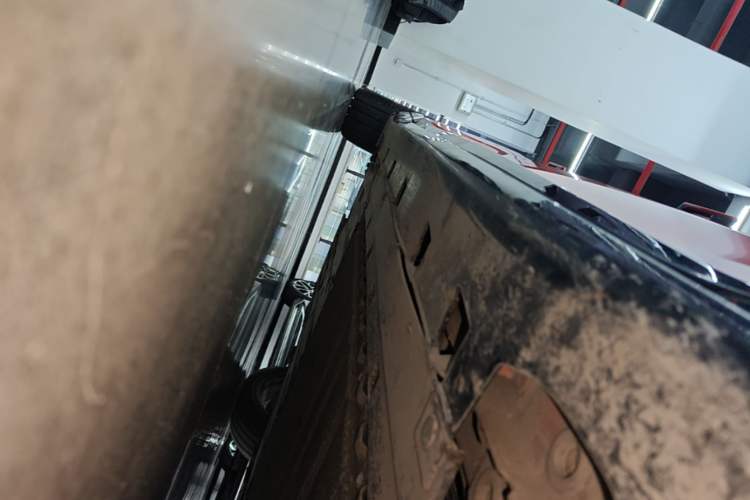 Used Avatr 06 2025 Pro Range-Extended Edition Right Side Sill