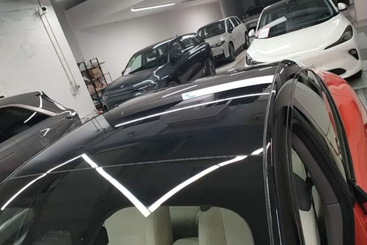 Used Avatr 06 2025 Pro Range-Extended Edition Roof