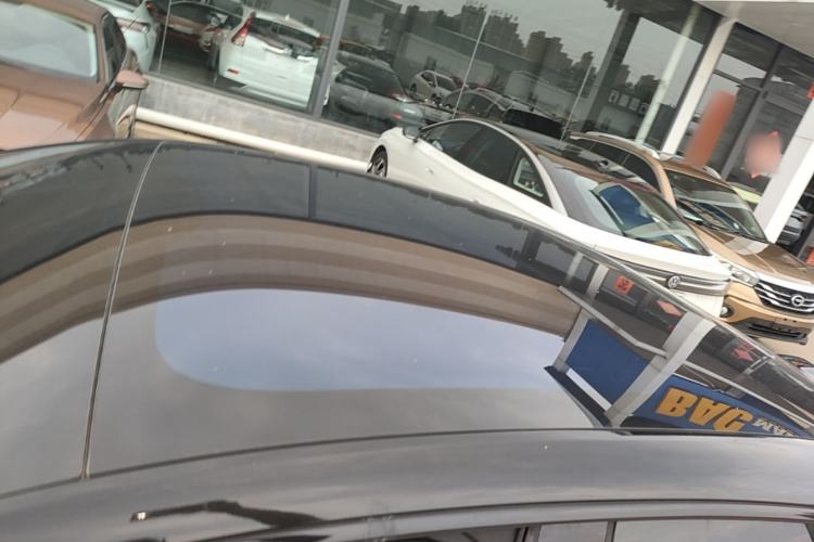 Used Avatr 06 2025 Pro Range-Extended Edition Roof