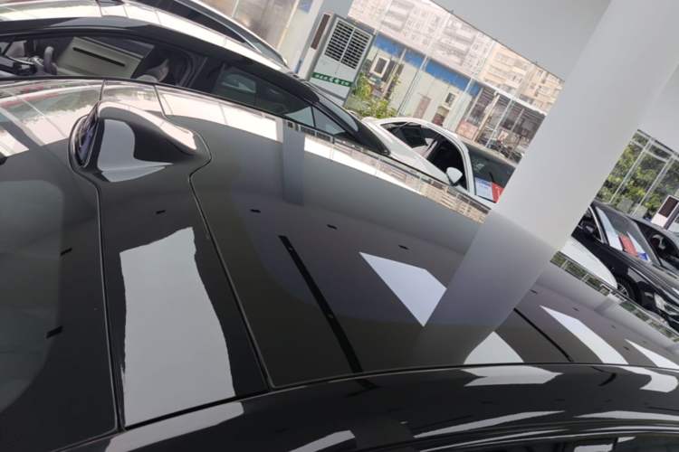 Used Avatr 06  Roof
