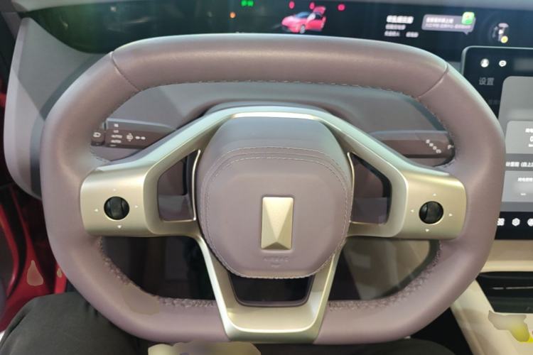 Used Avatr 06 2025 Pro Range-Extended Edition Steering Wheel