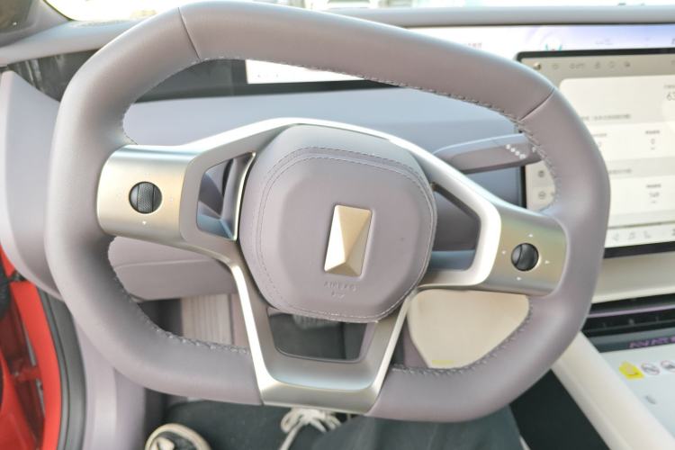 Used Avatr 06 2025 Pro Range-Extended Edition Steering Wheel