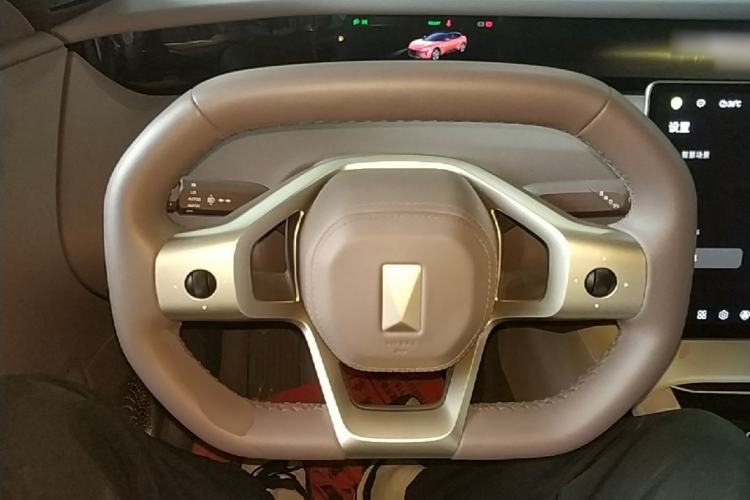 Used Avatr 06 2025 Pro Range-Extended Edition Steering Wheel