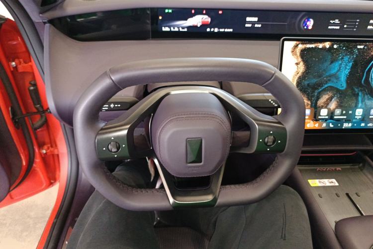 Used Avatr 06 2025 Max Extended-Range Edition Steering Wheel