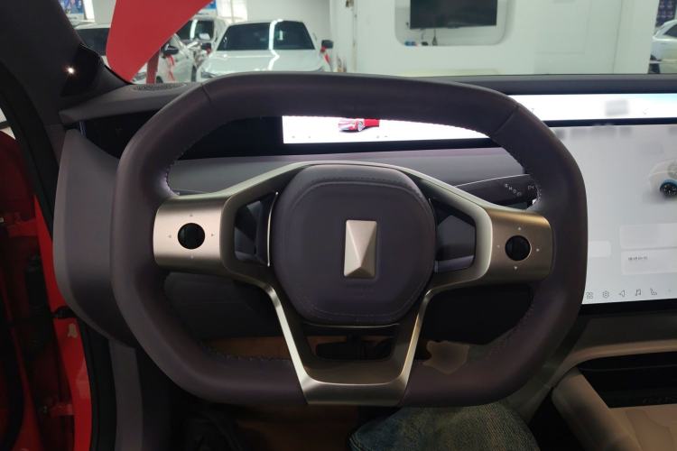 Used Avatr 06 2025 Pro Range-Extended Edition Steering Wheel
