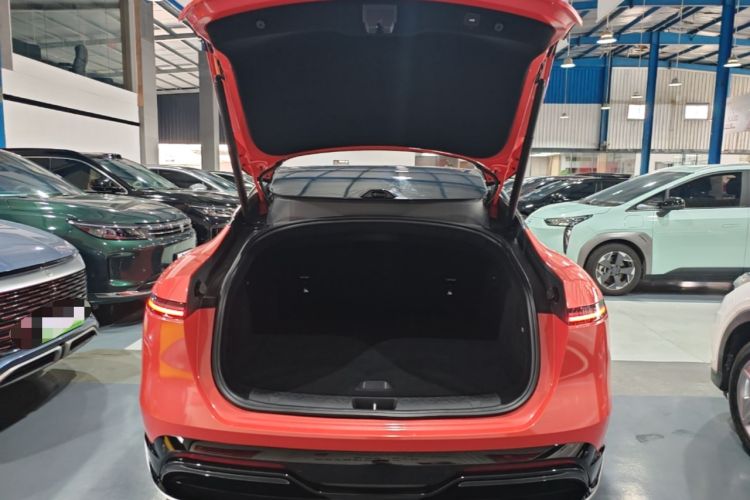 Used Avatr 06 2025 Pro Range-Extended Edition Trunk