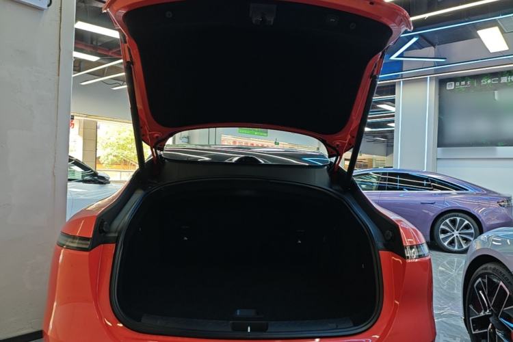 Used Avatr 06 2025 Pro Range-Extended Edition Trunk