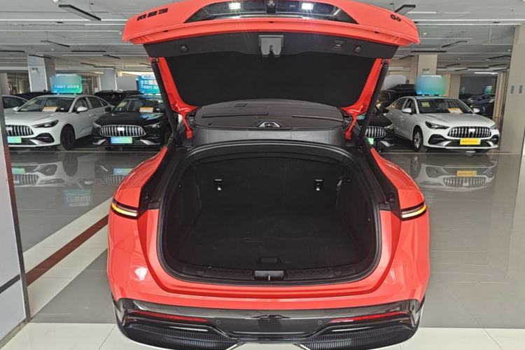 Used Avatr 06 2025 Pro Range-Extended Edition Trunk