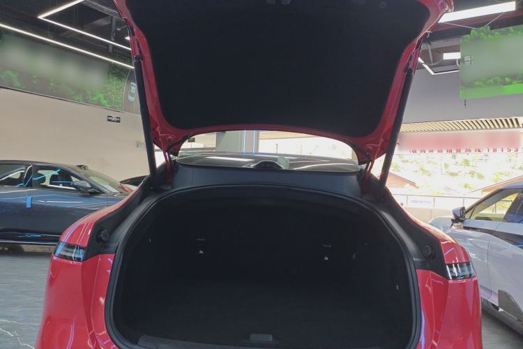 Used Avatr 06 2025 Pro Range-Extended Edition Trunk