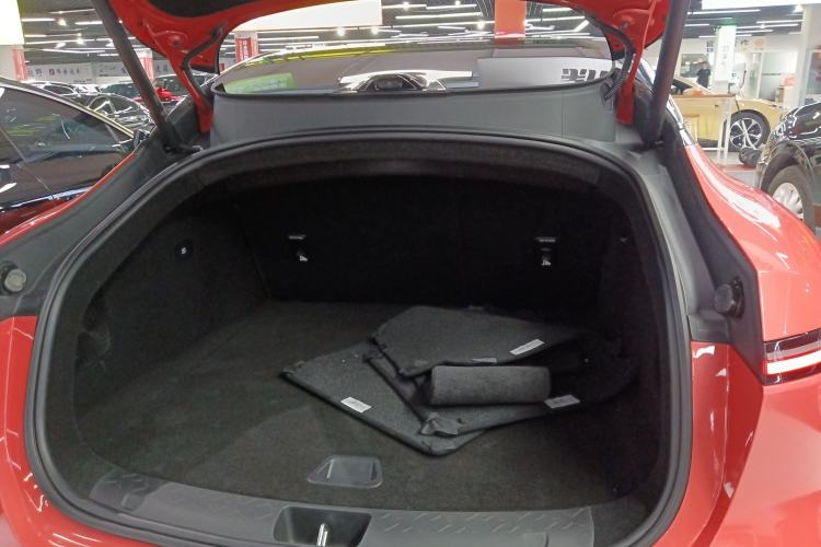 Used Avatr 06 2025 Pro Range-Extended Edition Trunk
