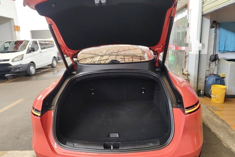 Used Avatr 06 2025 Pro Range-Extended Edition Trunk