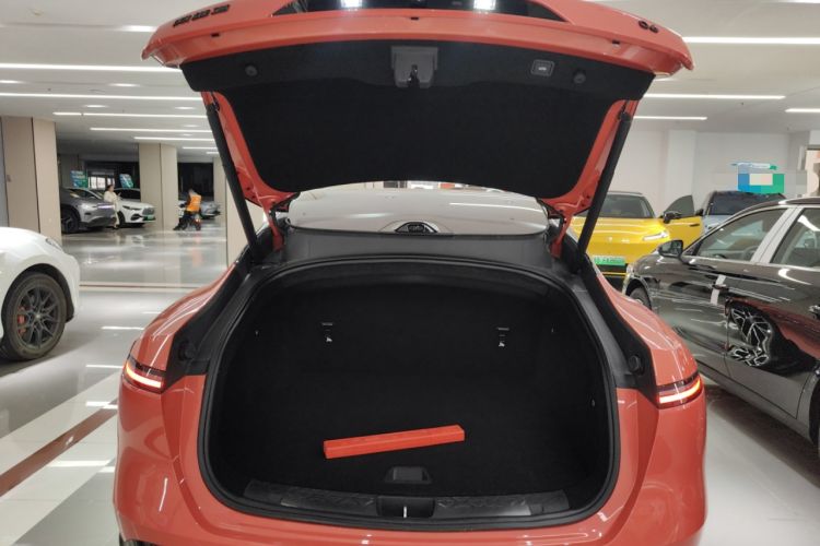 Used Avatr 06 2025 Pro Range-Extended Edition Trunk