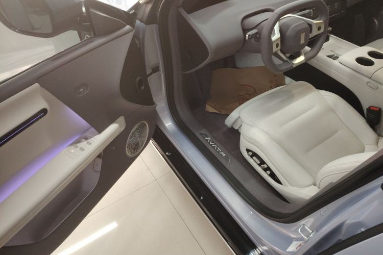 Used Avatr 06 2025 Pro Range-Extended Edition Driver Seat