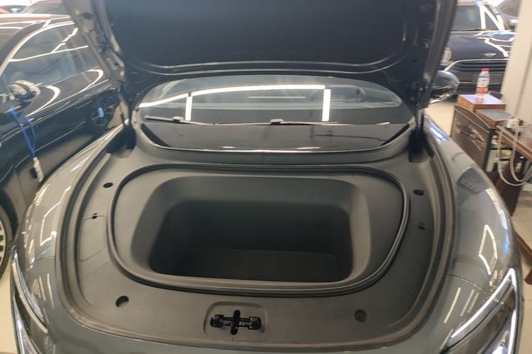 Used Avatr 06 2025 Ultra Pure Electric Edition Engine Bay