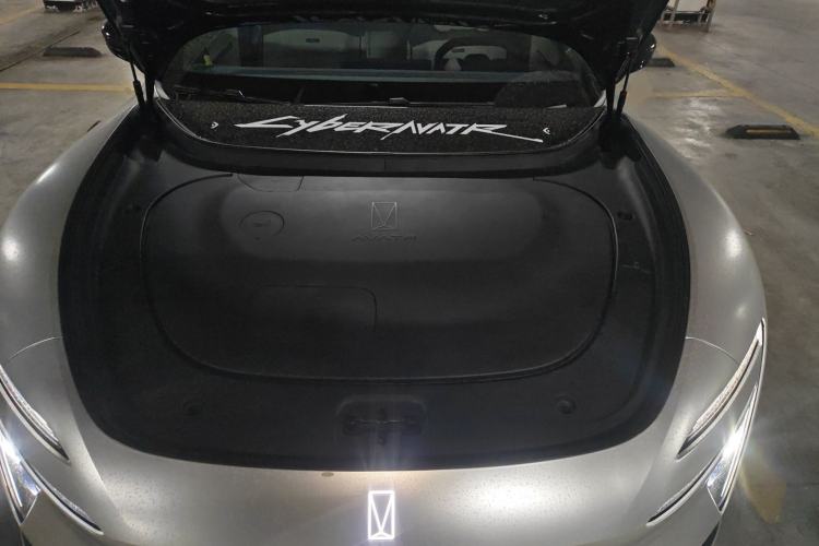 Used Avatr 06 2025 Max Extended-Range Edition Engine Bay