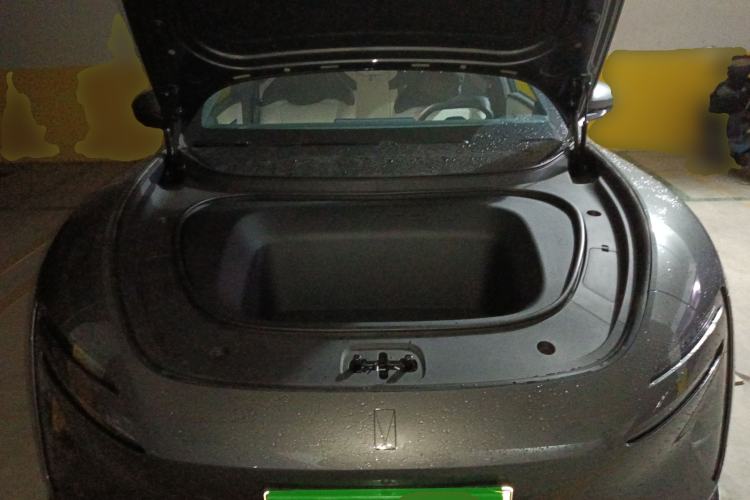 Used Avatr 06 2025 Max All-Electric Version Engine Bay