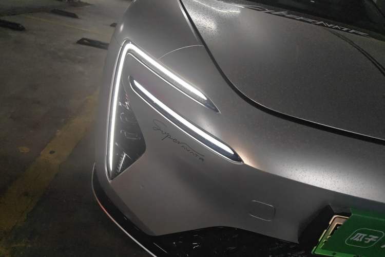 Used Avatr 06 2025 Max Extended-Range Edition Exterior 1