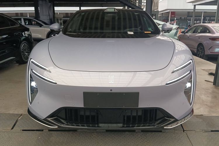 Used Avatr 06 2025 Ultra Pure Electric Edition Front