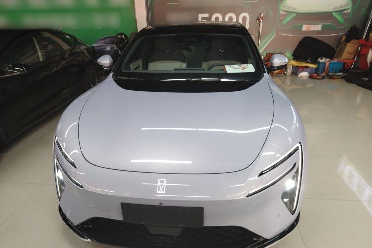 Used Avatr 06 2025 Pro Range-Extended Edition Front