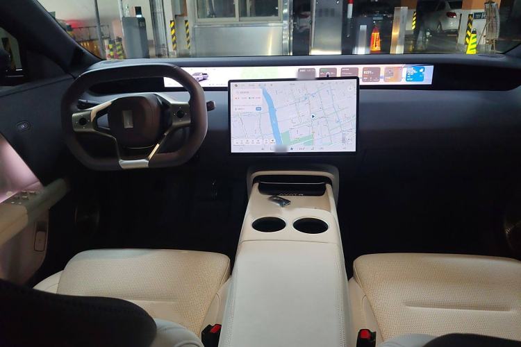 Used Avatr 06 2025 Max All-Electric Version Interior 2