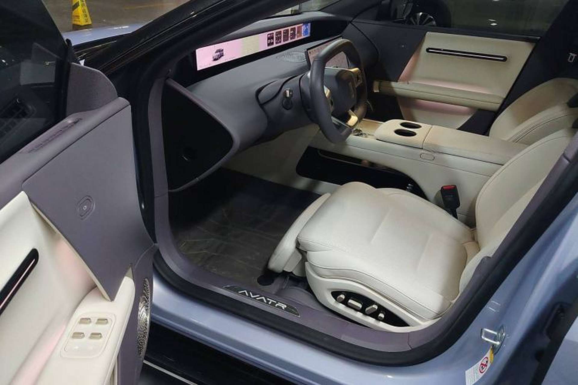 Used Avatr 06 2025 Max All-Electric Version Interior 3