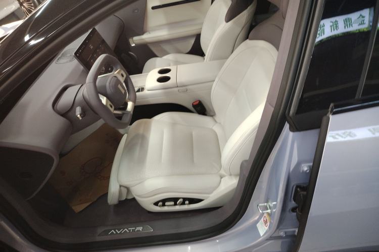 Used Avatr 06 2025 Pro Range-Extended Edition Left Front Seat