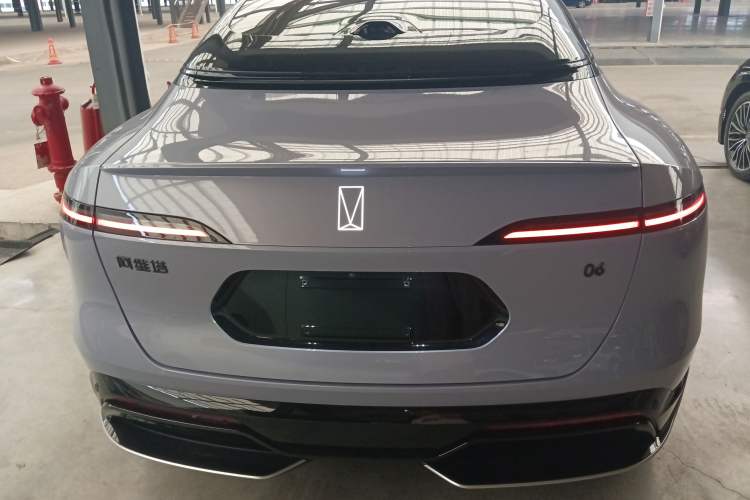 Used Avatr 06 2025 Ultra Pure Electric Edition Rear