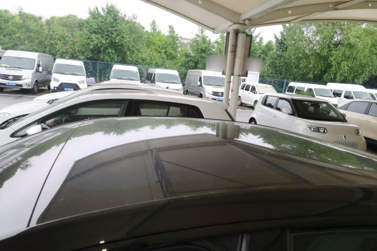 Used Avatr 06 2025 Pro Range-Extended Edition Roof